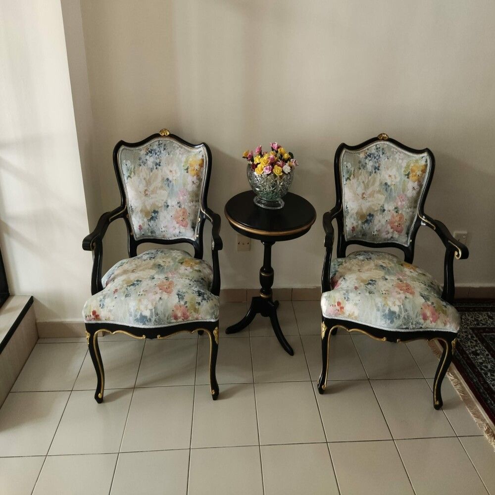 13 Subray unchairs upholstery